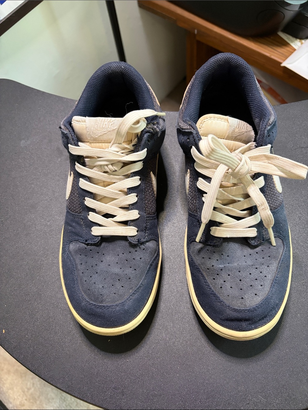 Nike Men’s Navy and Cream Sneakers
